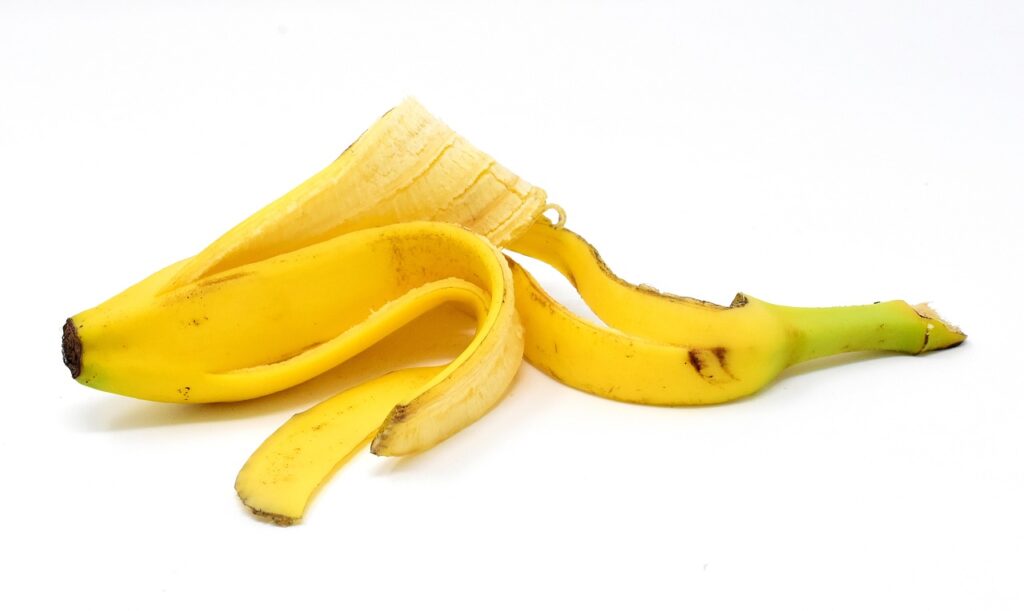 Banana Peel Uses in the Garden  1